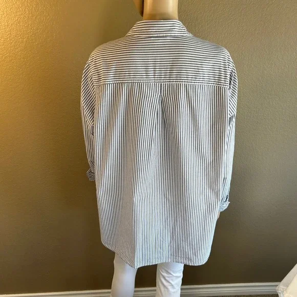 **SOLD** - Picture 6 of 11